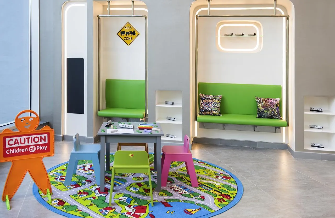 Ibis Styles New York Laguardia Airport Hotel