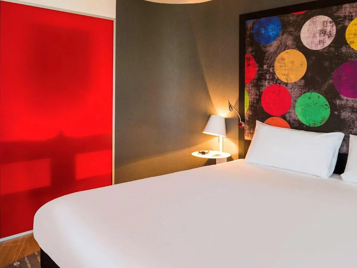Ibis Styles New York Laguardia Airport Hotel